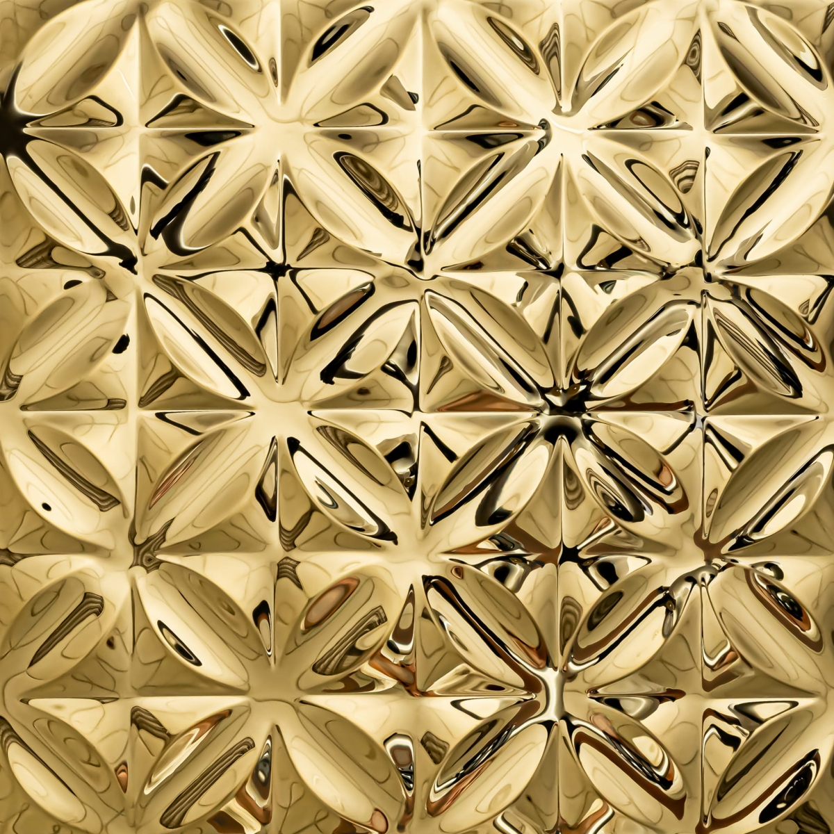 CARRE GOLD.jpg